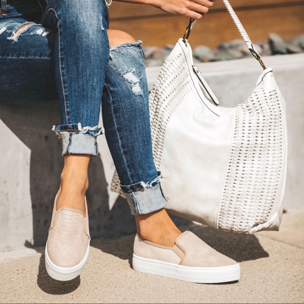 SIZE CLEARANCE-FIRM‼️Peyton Slip on Sneakers-Taupe - Picture 3 of 8